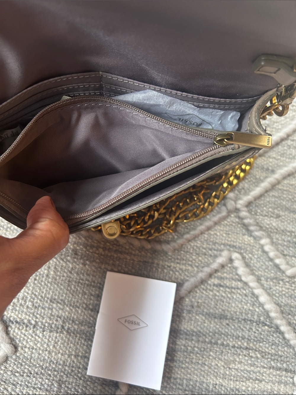 NWT Authentic Fossil Ainsley Snake-Print Clutch/Wallet w Detachable Chain - Picture 14 of 16